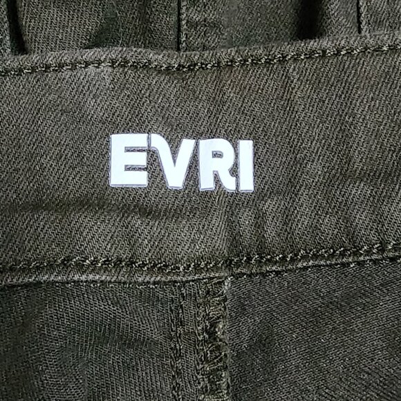 Evri Jegging Pants Jeans Womens Size 18W Solid All Green Pull On with Pockets - Picture 4 of 6